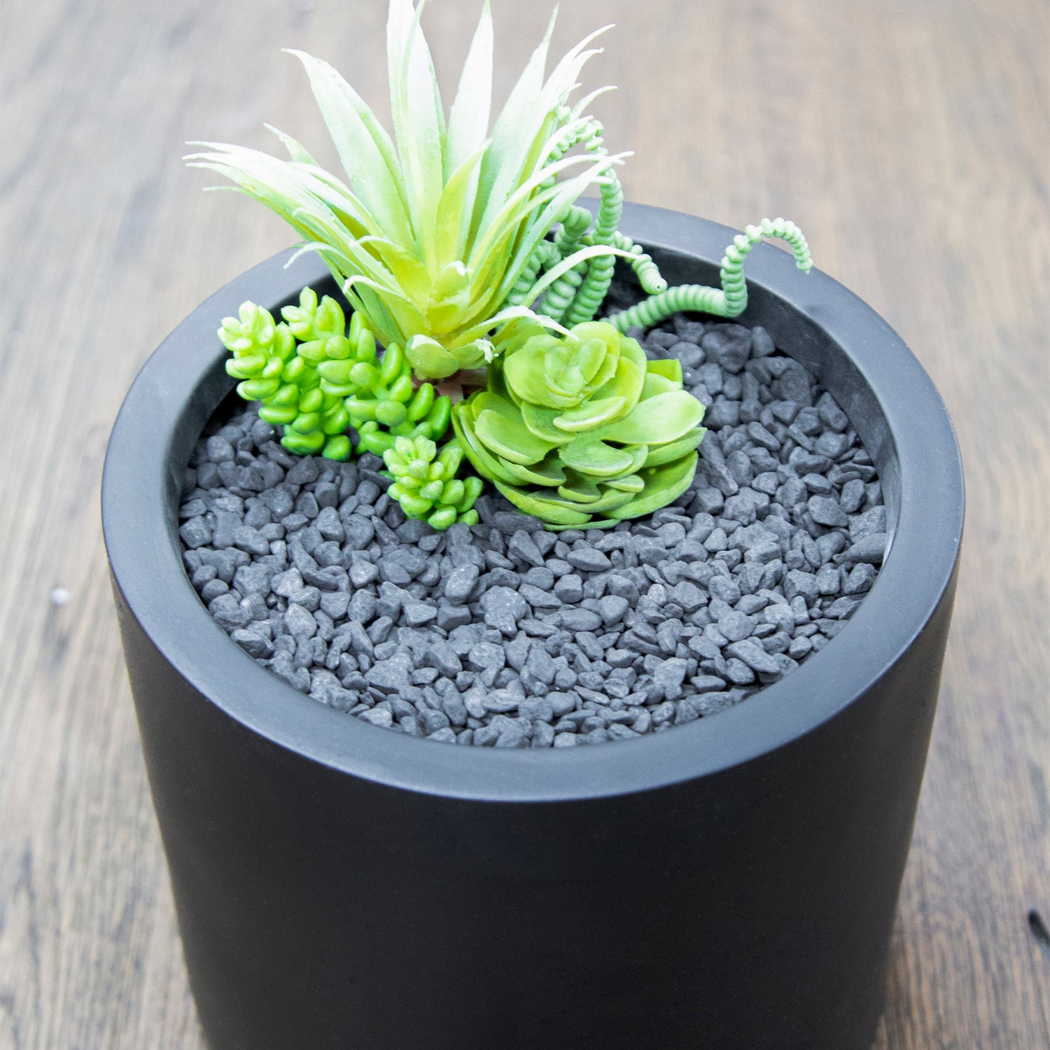 Mini Black 4-6mm Decorative Pebbles