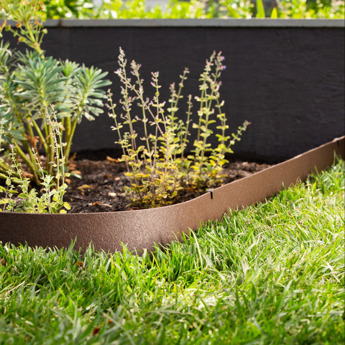 Earth Edging Pegs 250mm 10pk