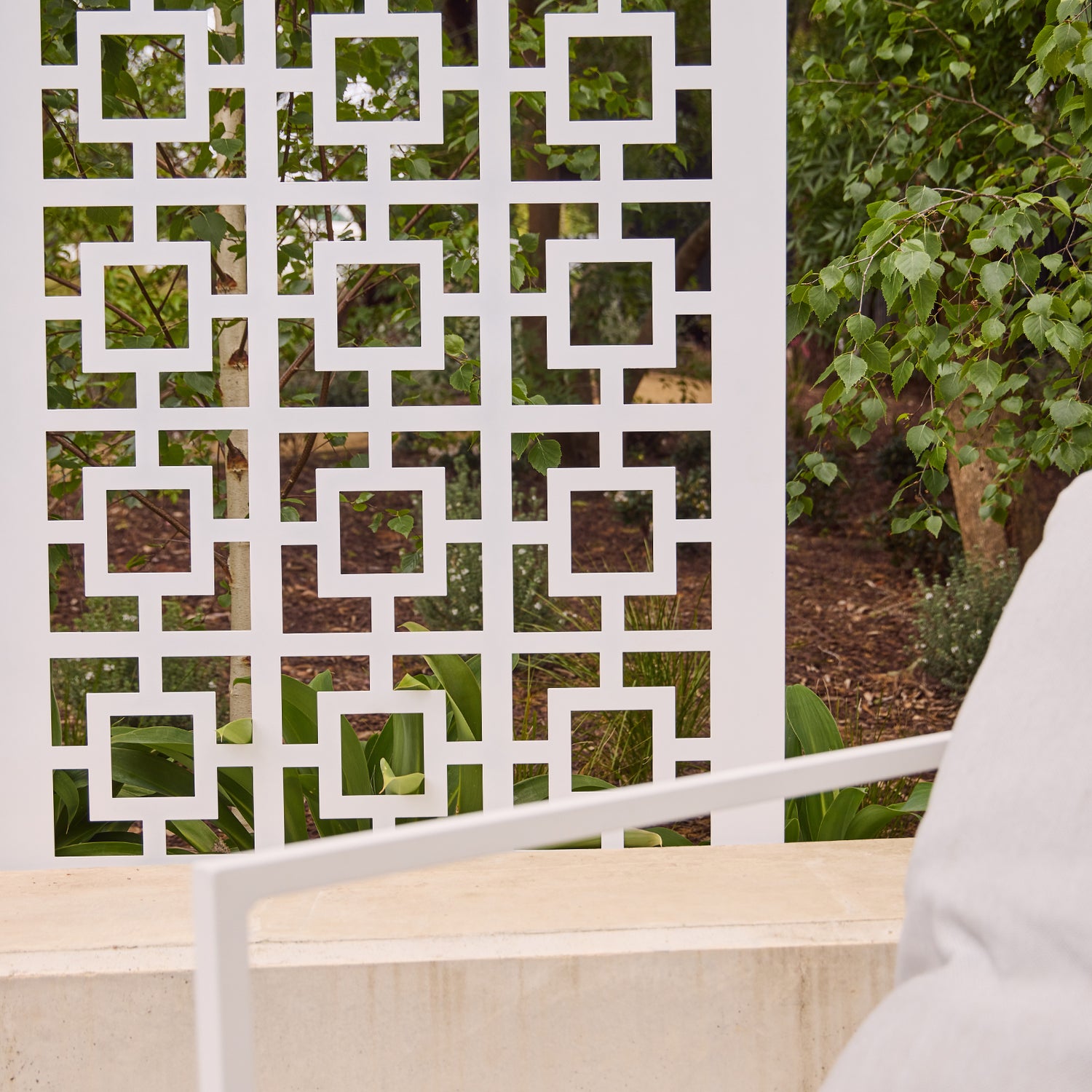 White Squares Screen