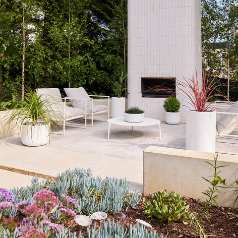 Gavin Planter in White