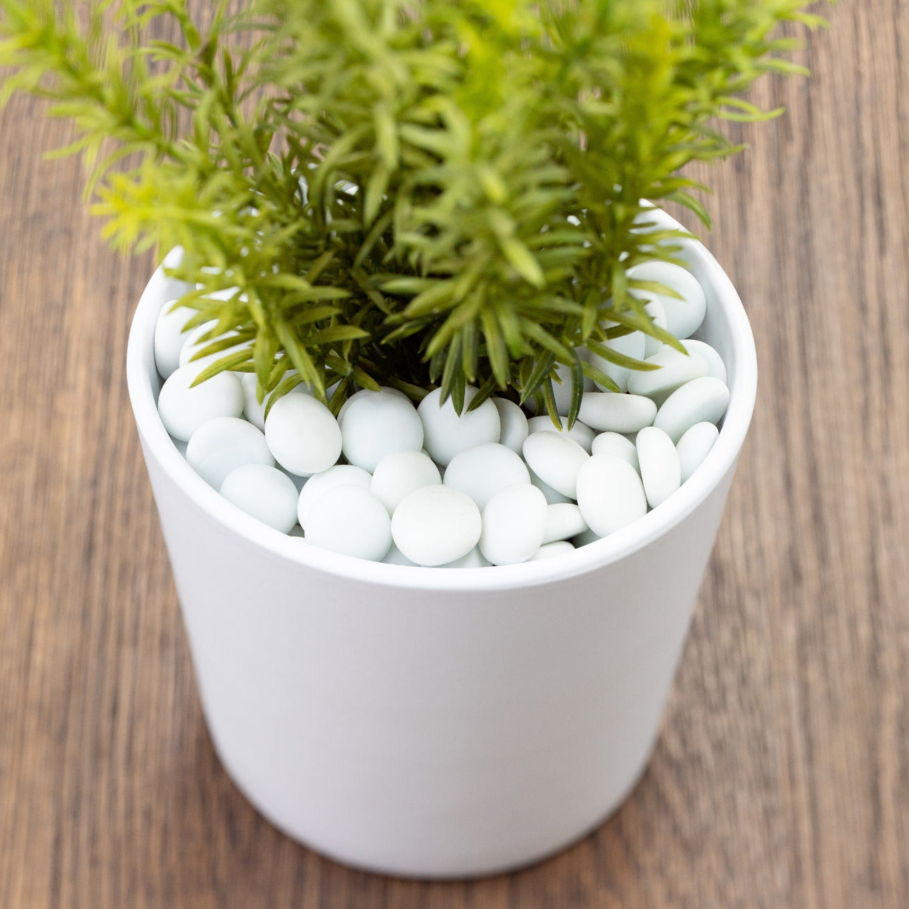 Frosted White 17-19mm Decorative Pebbles