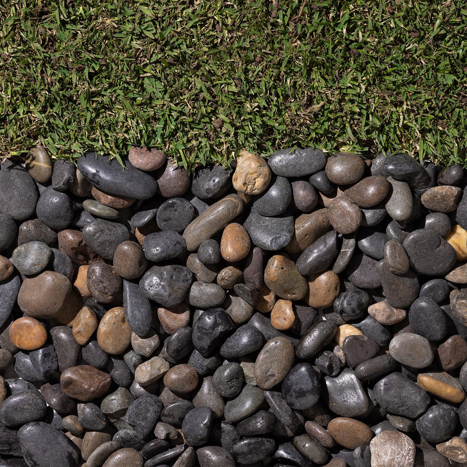 Natural Dark Mixed River Pebbles 30-50mm