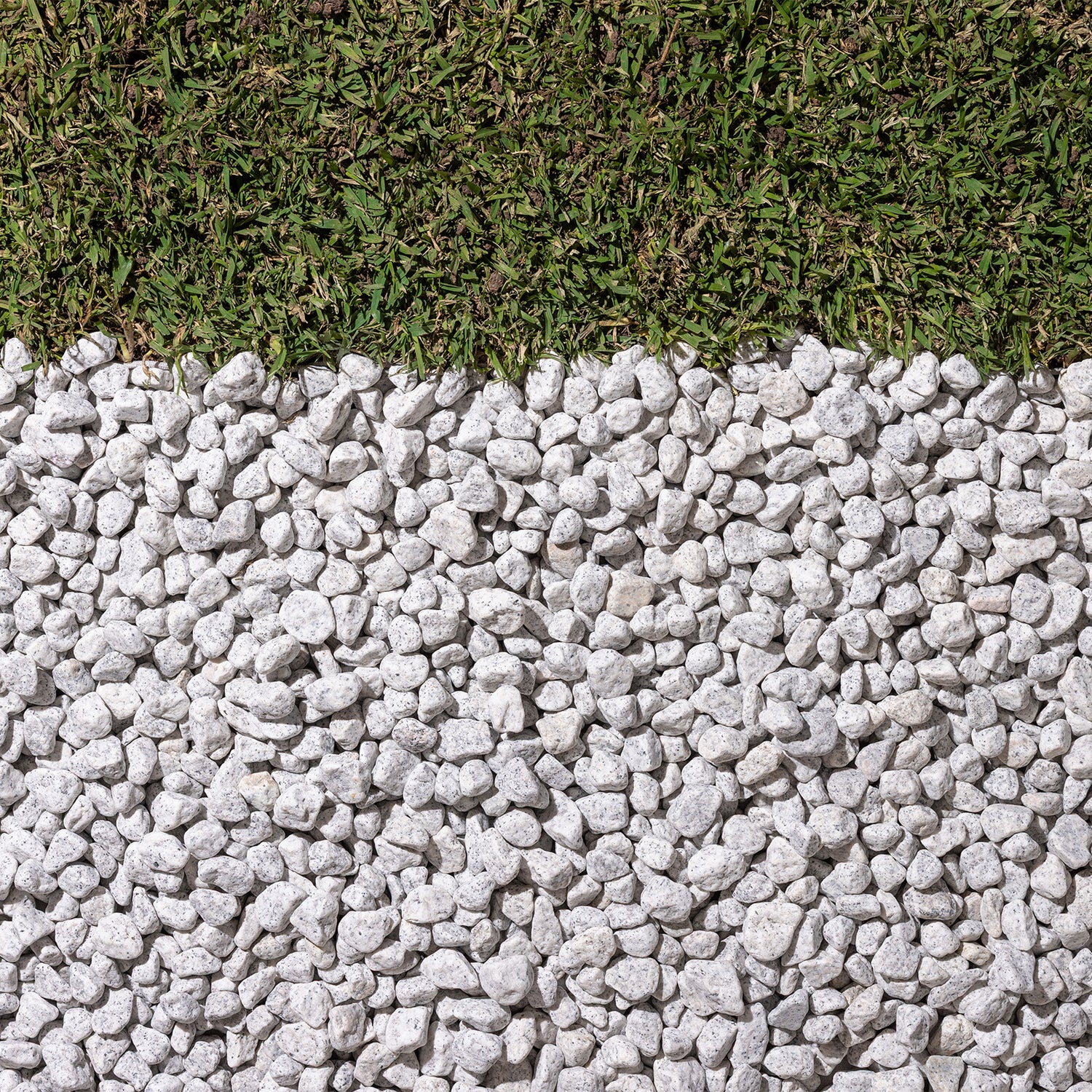 Light Grey Granite Pebbles 20-30mm