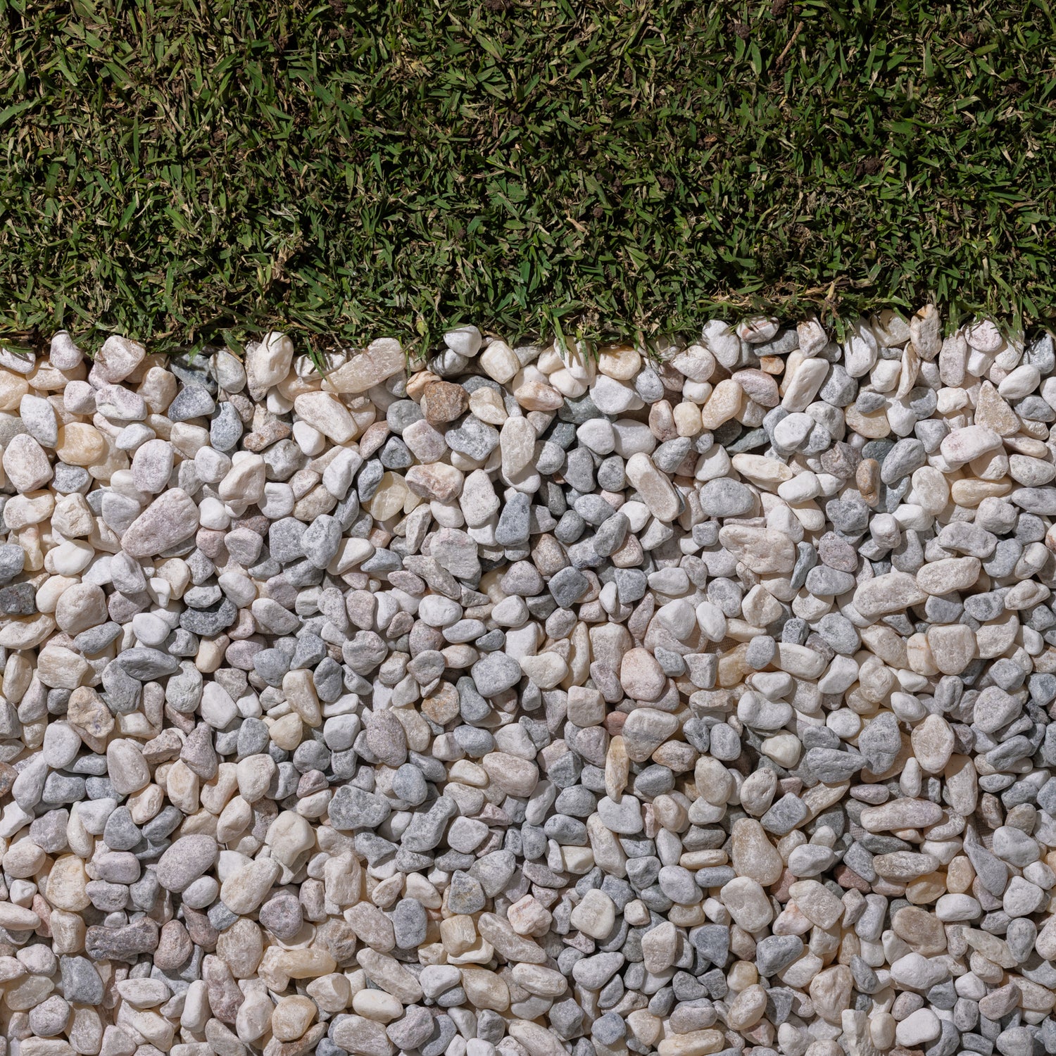 Natural Light Mixed Marble Pebbles 20-40mm