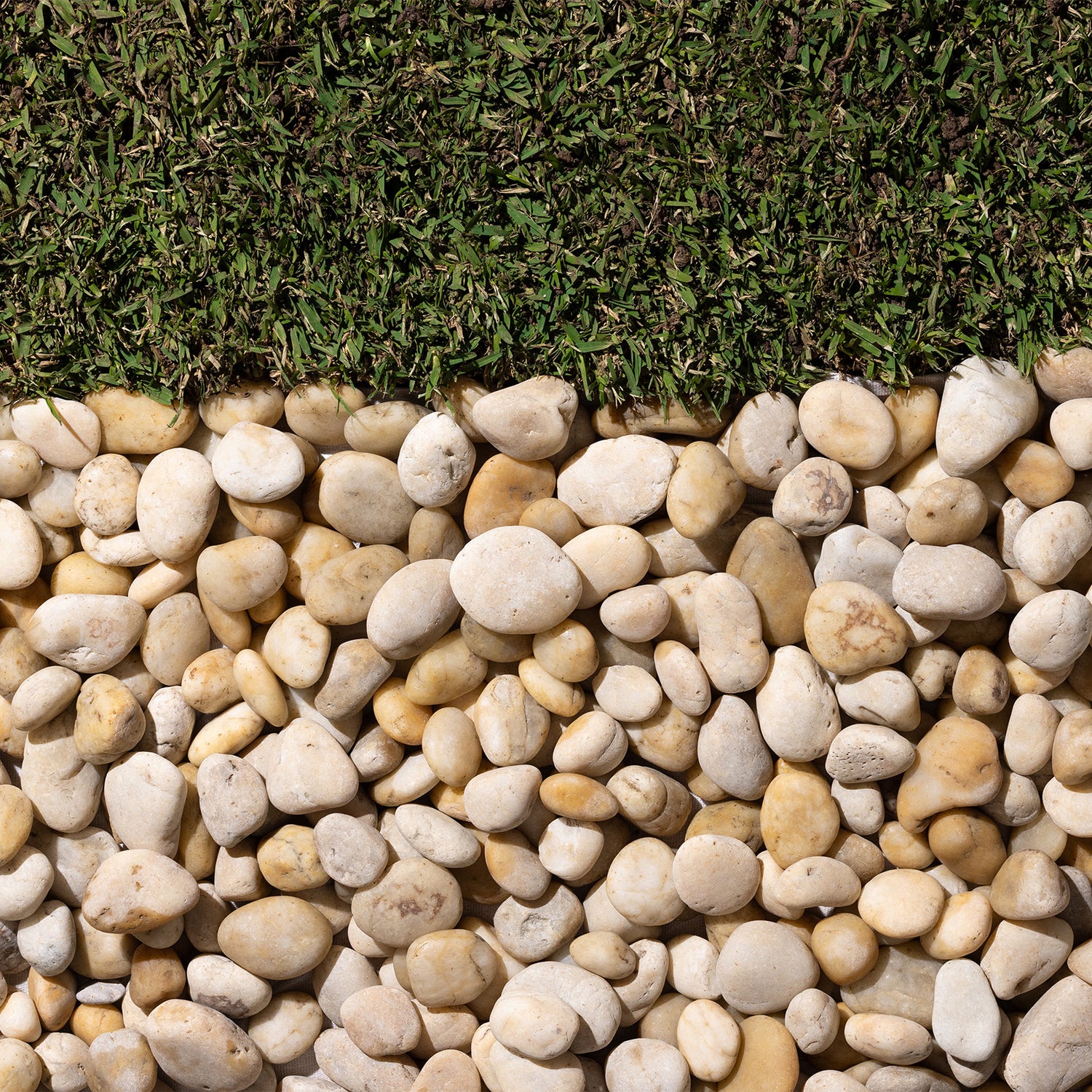 Natural White River Pebbles 30-50mm
