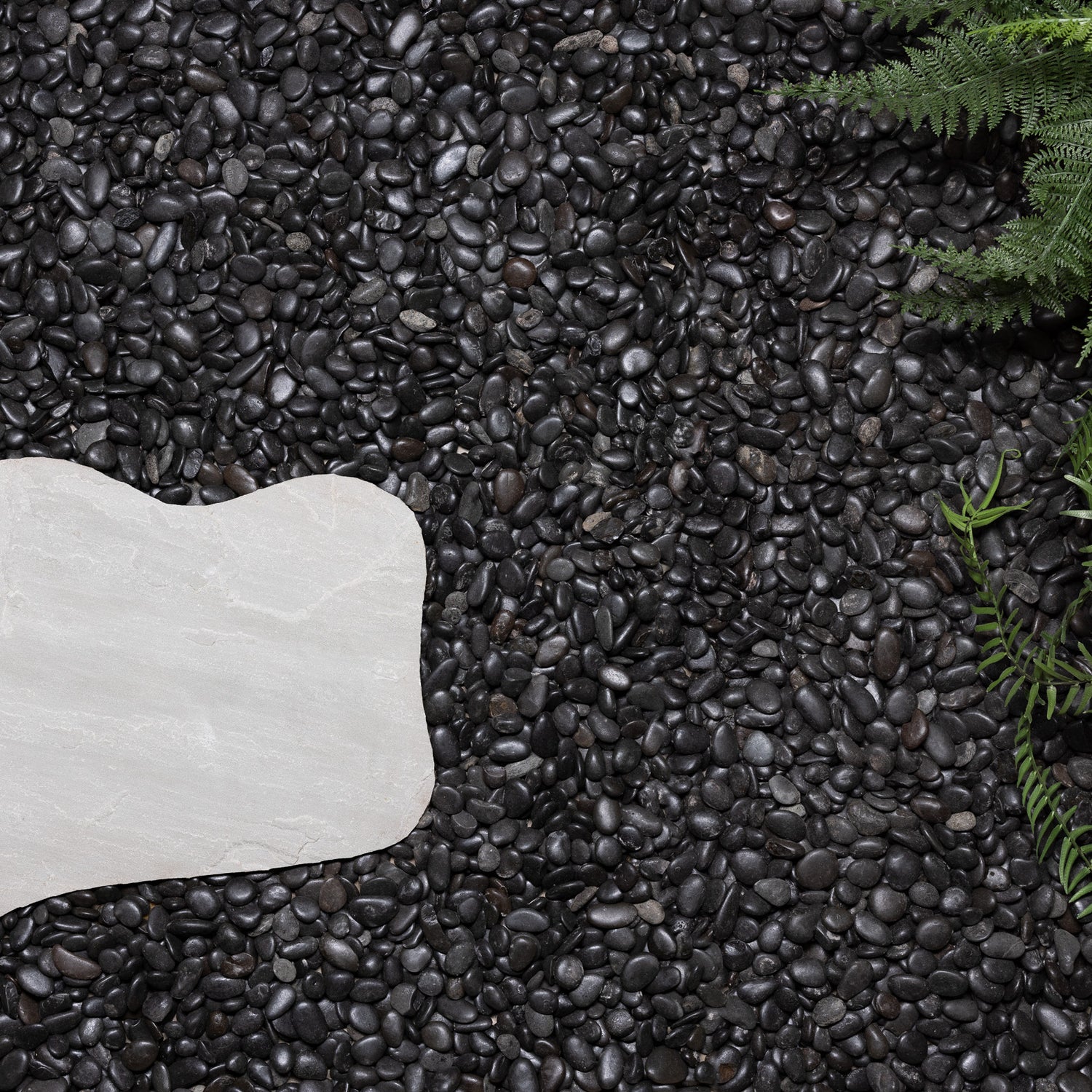 Natural Black 15-20mm Landscaping Pebbles