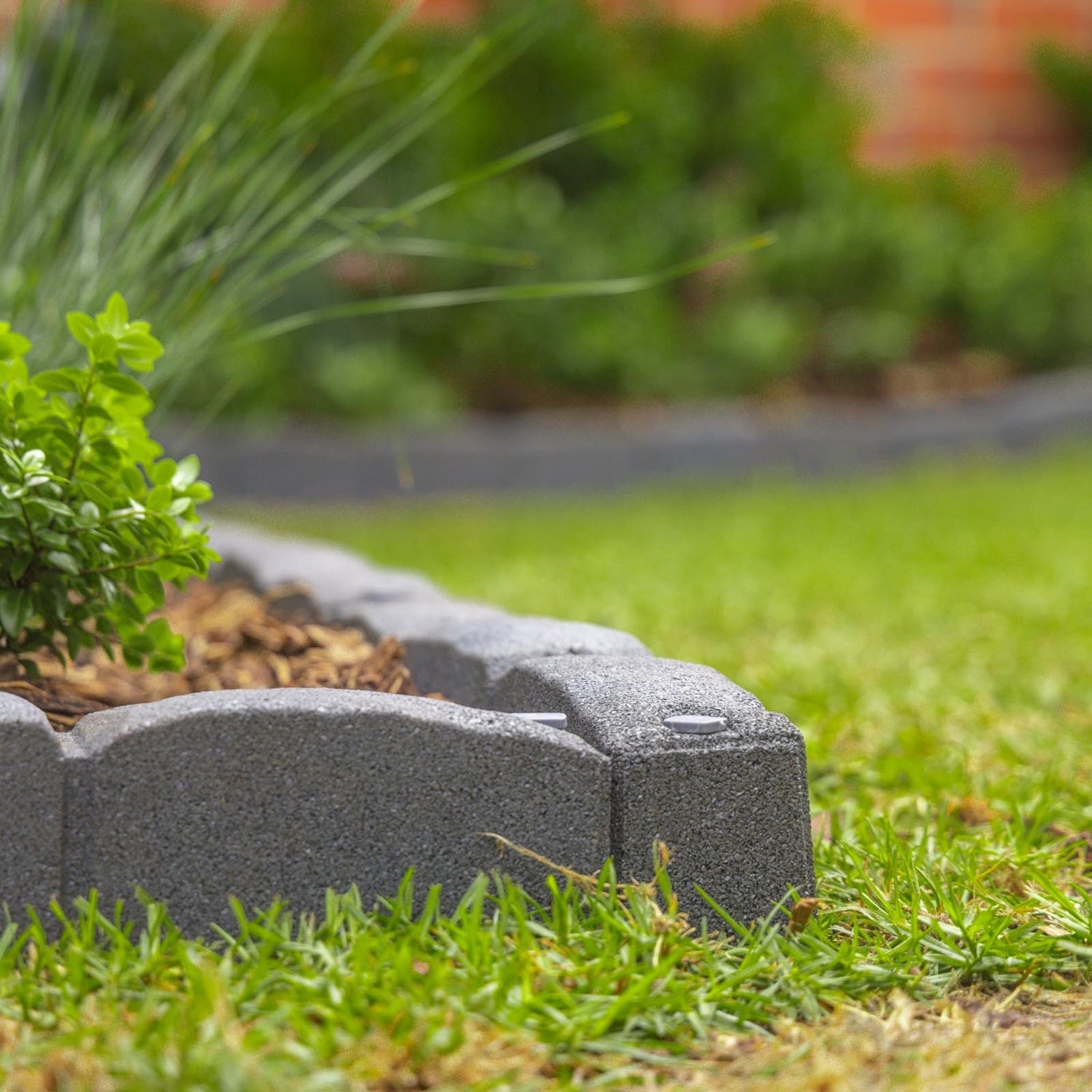 Roman Stone Rubber Edging