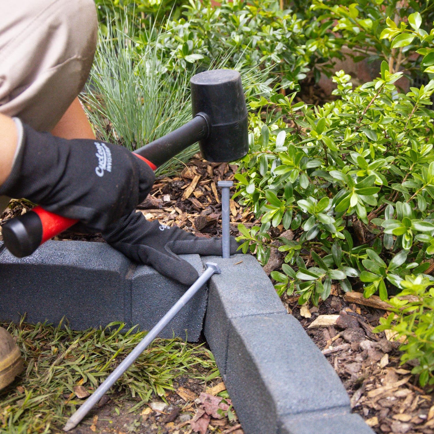Roman Stone Rubber Edging
