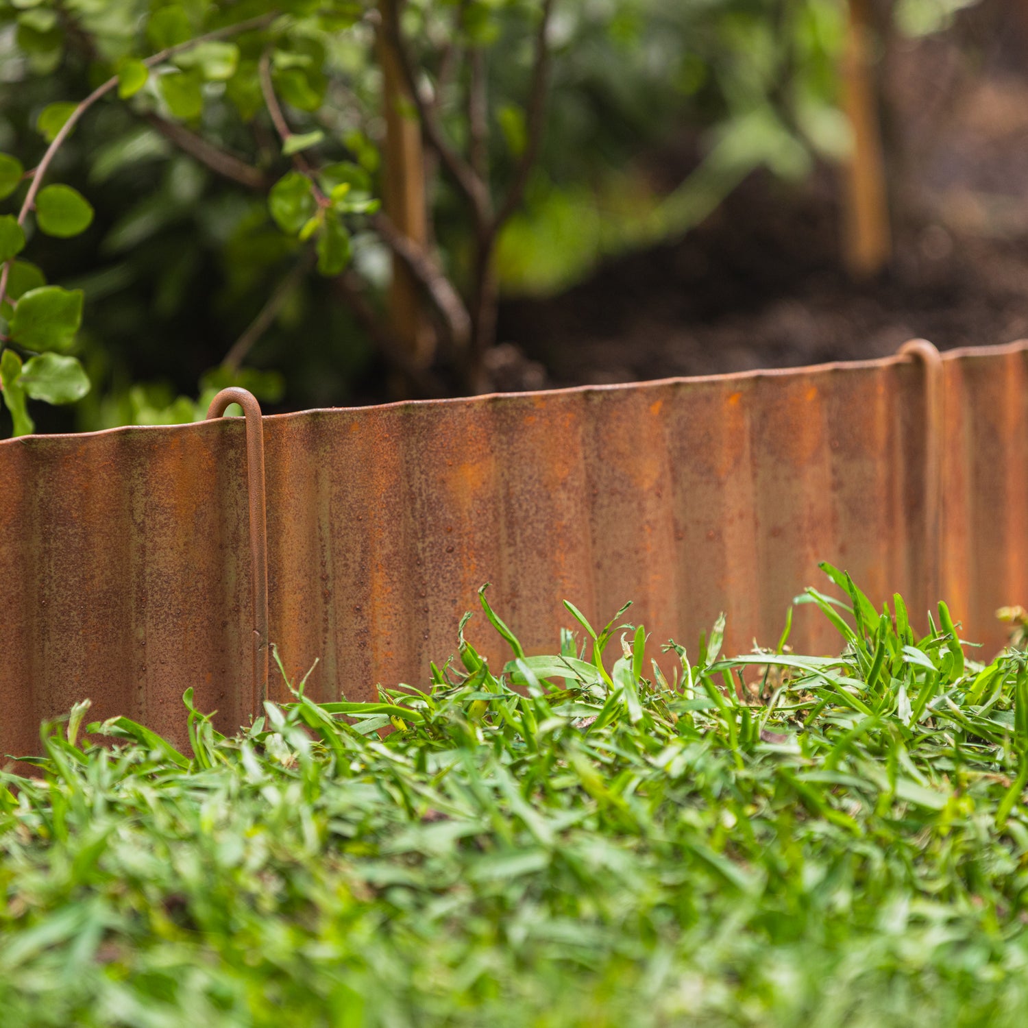 Corrugated Rust Metal Garden Edging